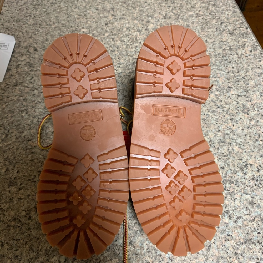 Timberlands - Picture 3 of 4